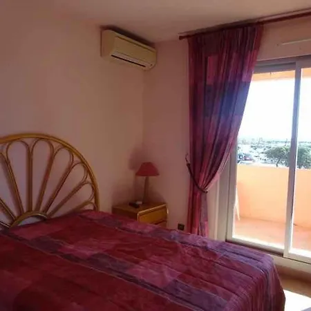 Climatise Avec Terrasse Et Parking A 100m De La - Fr-1-782-45 Lejlighed